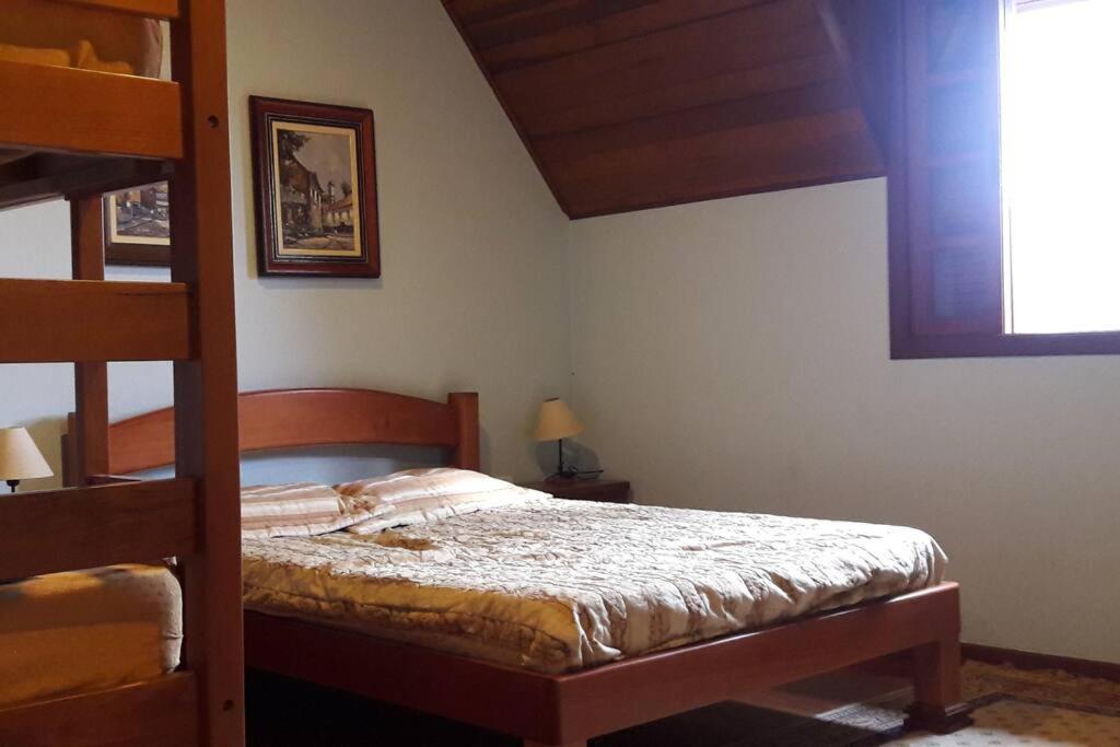 Casa E Vista Privilegiadas No Alto Do Capivari Кампус-ду-Жордау Экстерьер фото